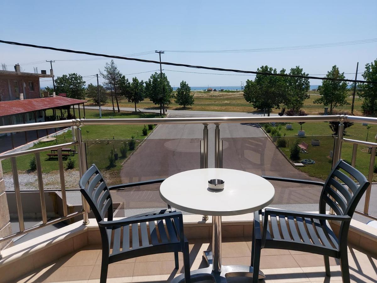 Hotel Epavlis Eleftheriadi Paralia Katerinis Bagian luar foto