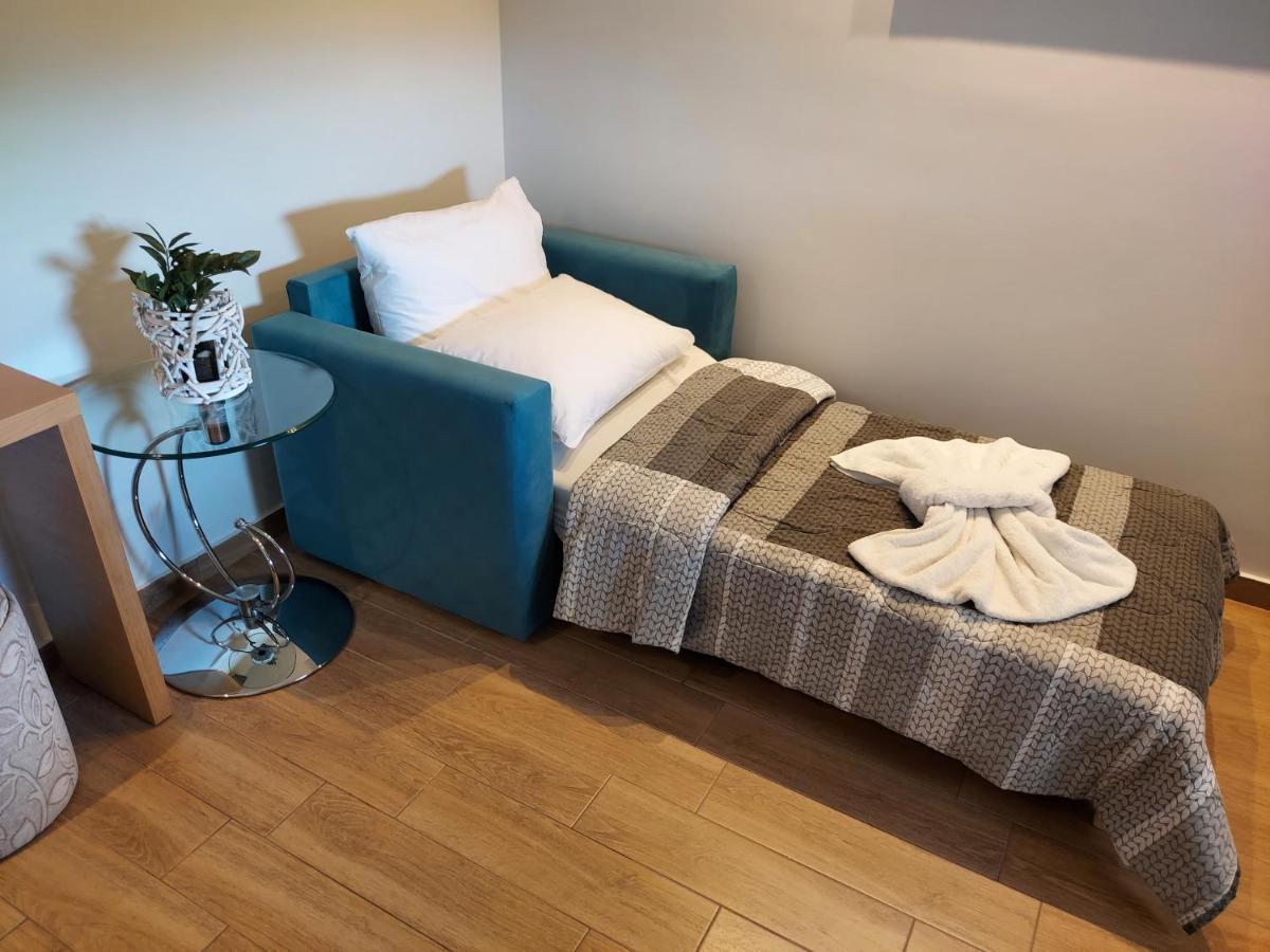 Hotel Epavlis Eleftheriadi Paralia Katerinis Bagian luar foto