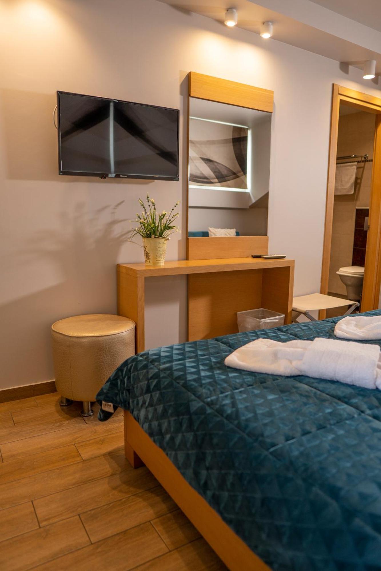 Hotel Epavlis Eleftheriadi Paralia Katerinis Bagian luar foto